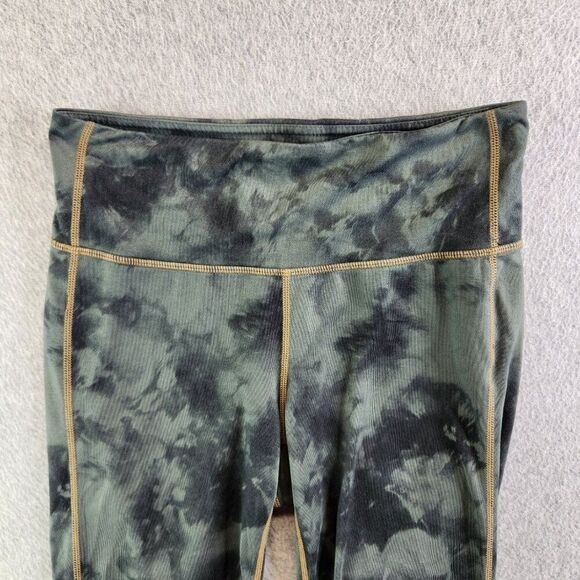 Athleta Leggings Womens Small Green Tie Dye Capri Mid Rise Yoga Practice - Picture 2 of 13